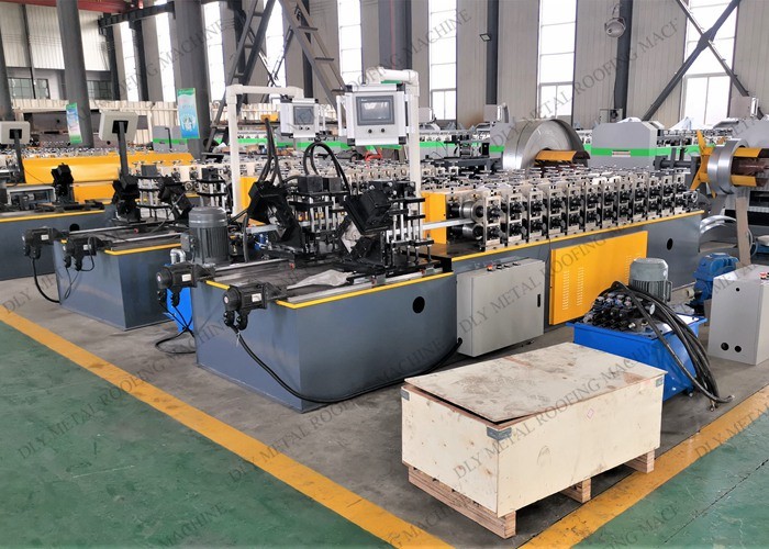 3500kg Omega Shape Forming Machine 3P C Stud Roll Forming Equipment