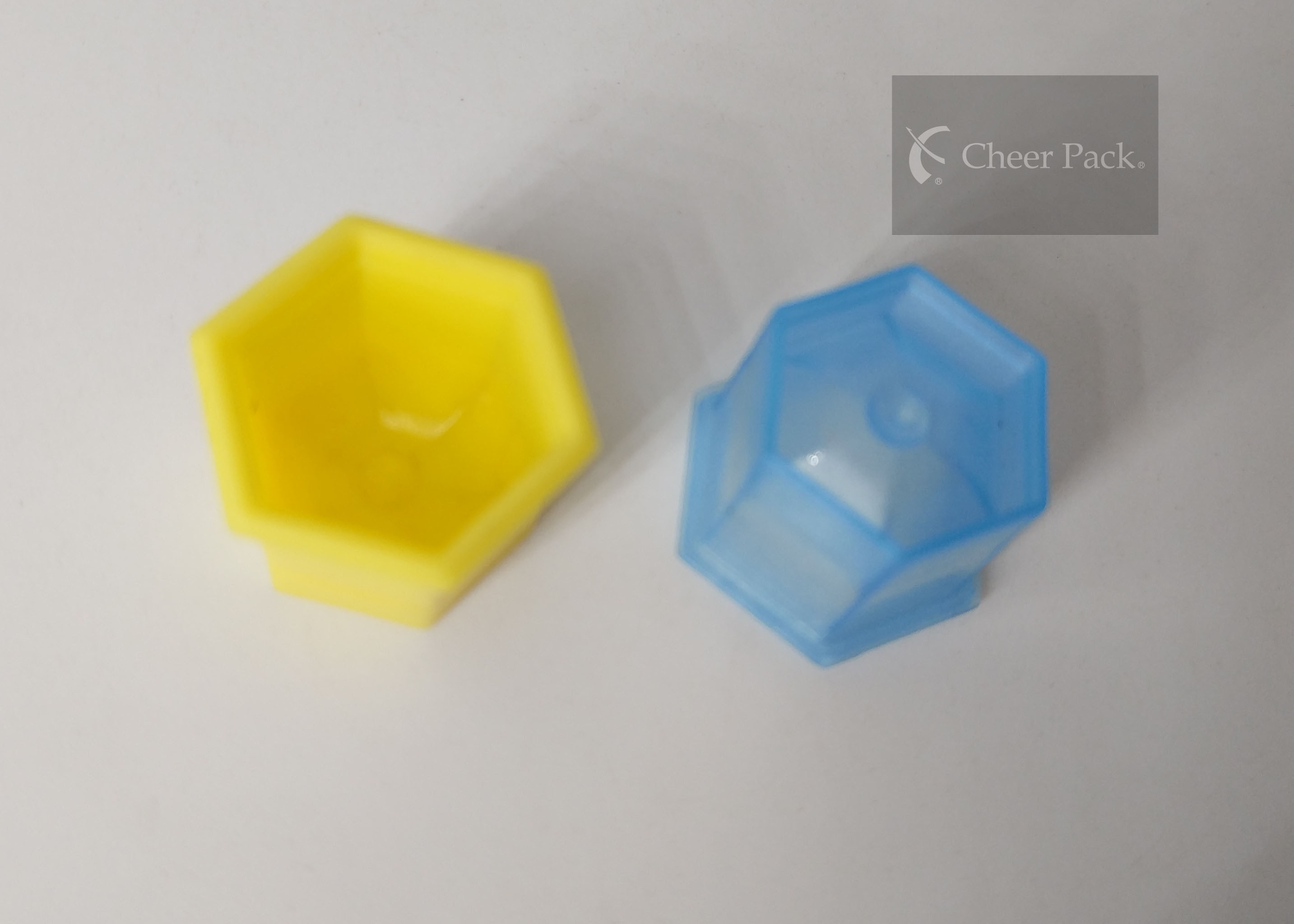 Small 0.3 Gram Capsule Sleeping Pack For Clean Flour , 16.3*16.3 Size