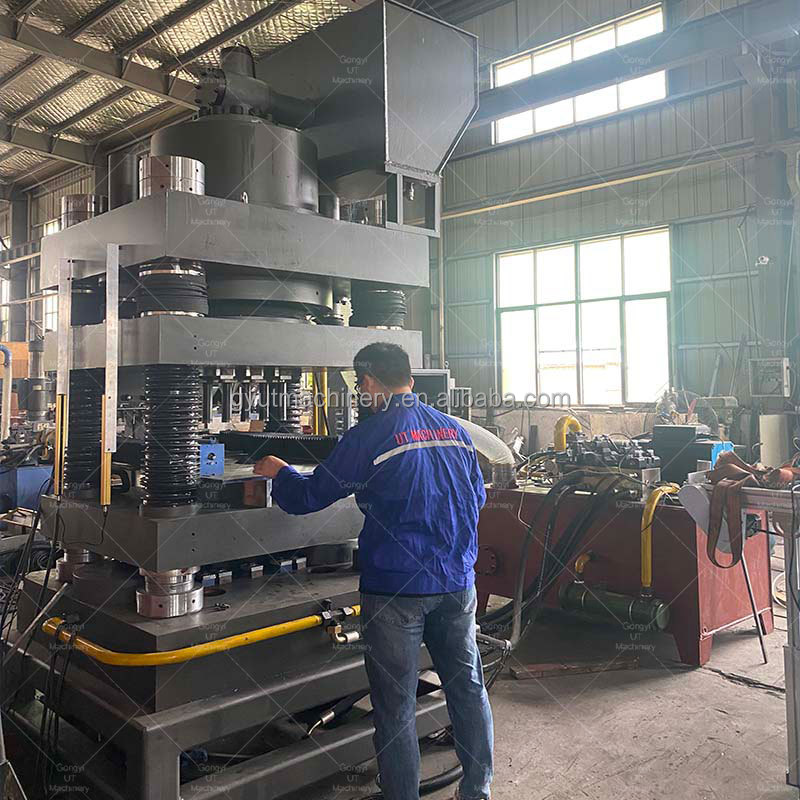 50000 UT 8 Ton/h Hydraulic Block Licking Machine for Cattle Cow Salt Lick Production