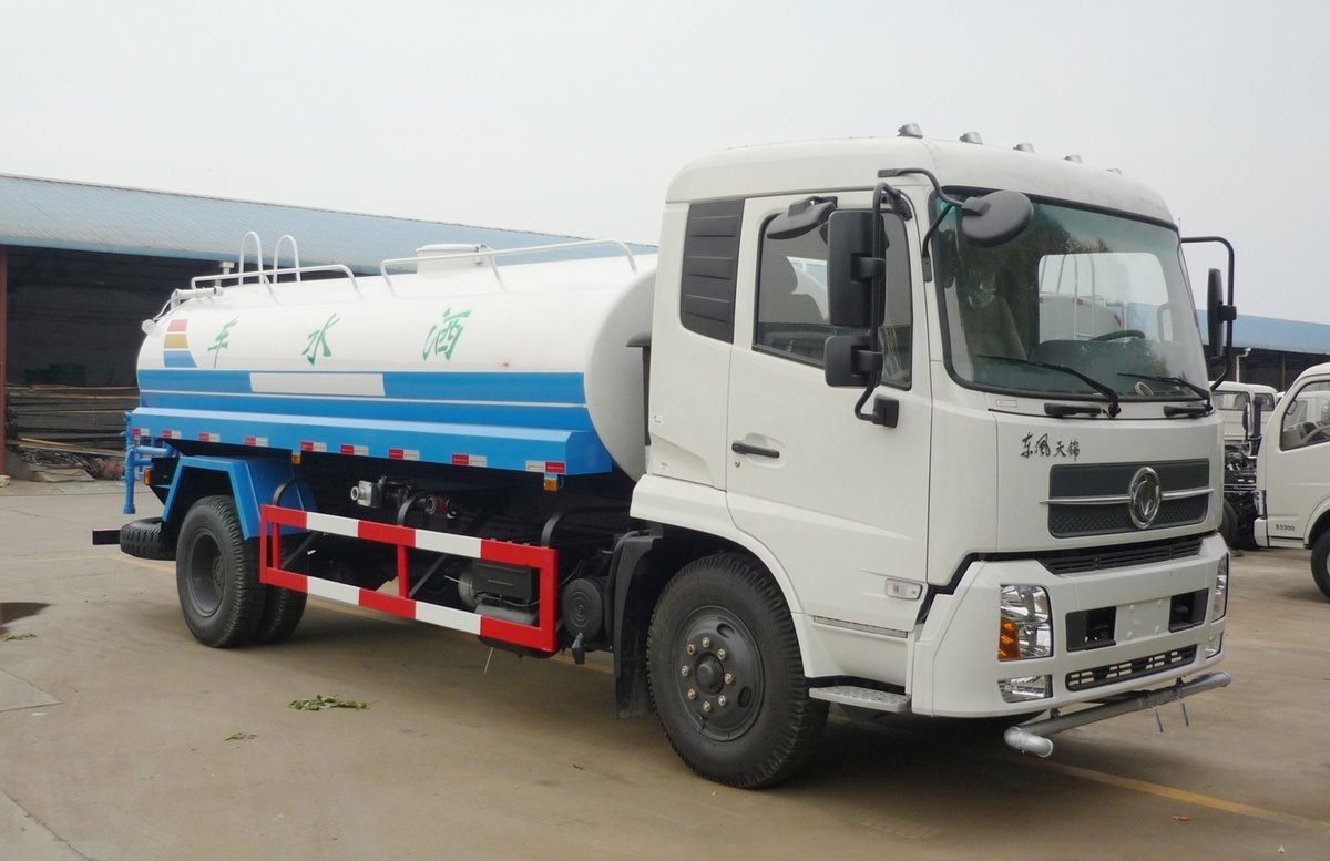 Shacman Water Tank Truck With 30000 Liters Water Tank Large Volume