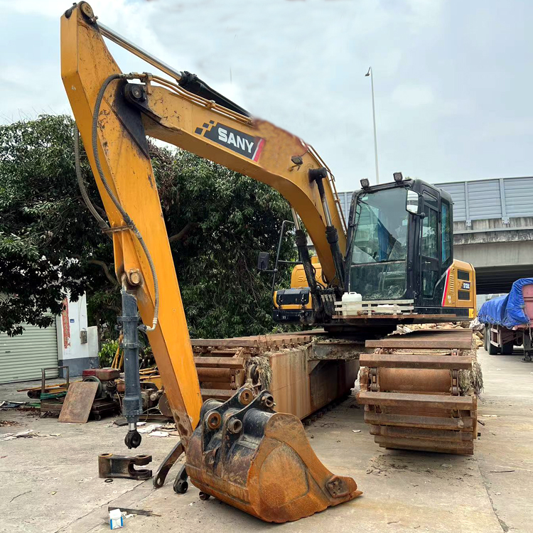 2021 Sany 135 Excavator in Shanghai with ISUZU Engine and Original Hydraulic Cylinder