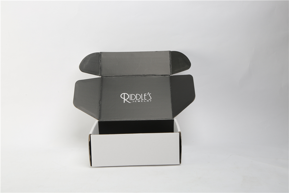 Easy Folding Electronic Packaging Box Customized White Corrugated Folding Paper Box
