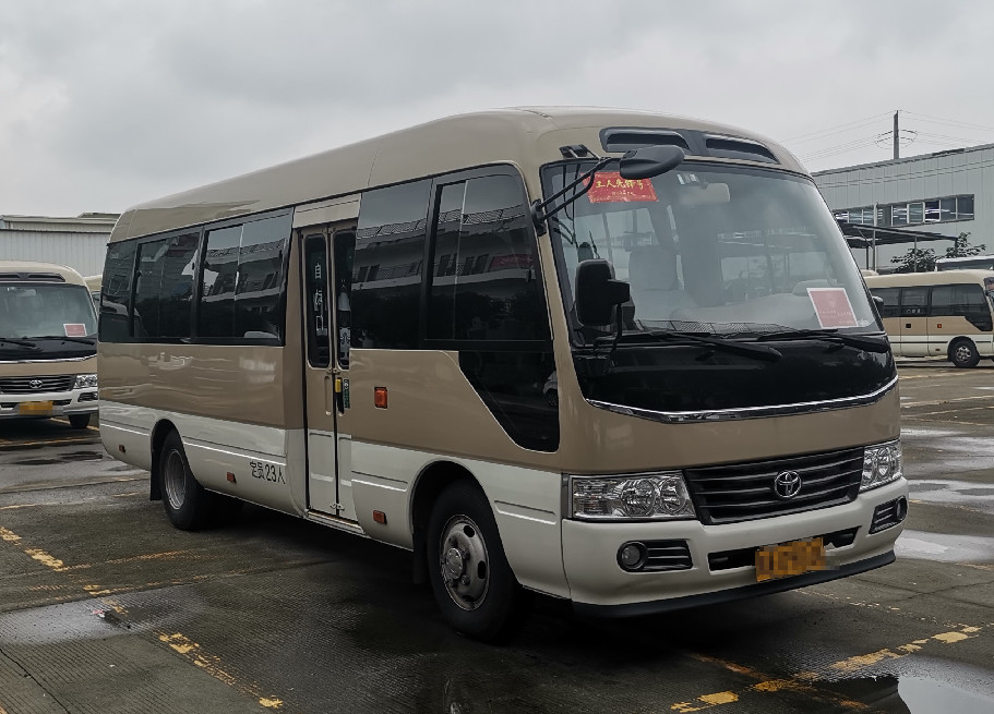 Gasoline 23 Seater Coach Tour Bus Toyota Coaster 20 Seater