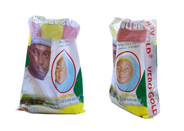 Strong Polypropylene Packaging Bags Grain Sacks BOPP Coated 50 * 105cm Size