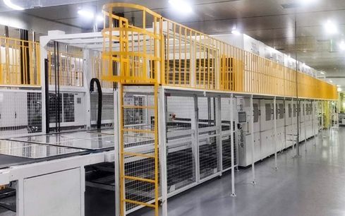 Factory in China Industrial One Step Install Roll Flute Paper Thermal Film Sheet Hot Press Dry Solar Module Production Line Laminating Machine