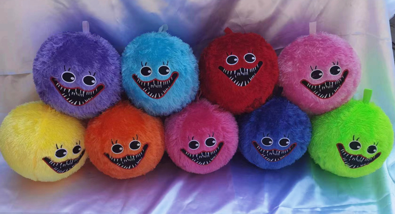 6'' PVC Inner Ball Red Fuzzy Bat Ideal for Halloween Decorations Inflatable Balloons