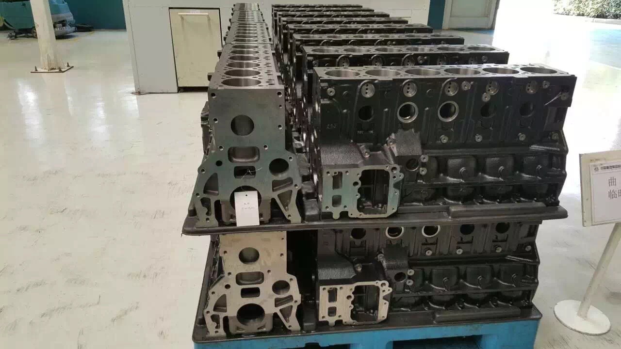 German MAN D08 series MC07 truck engine spare parts Cylinder block and cylinder head