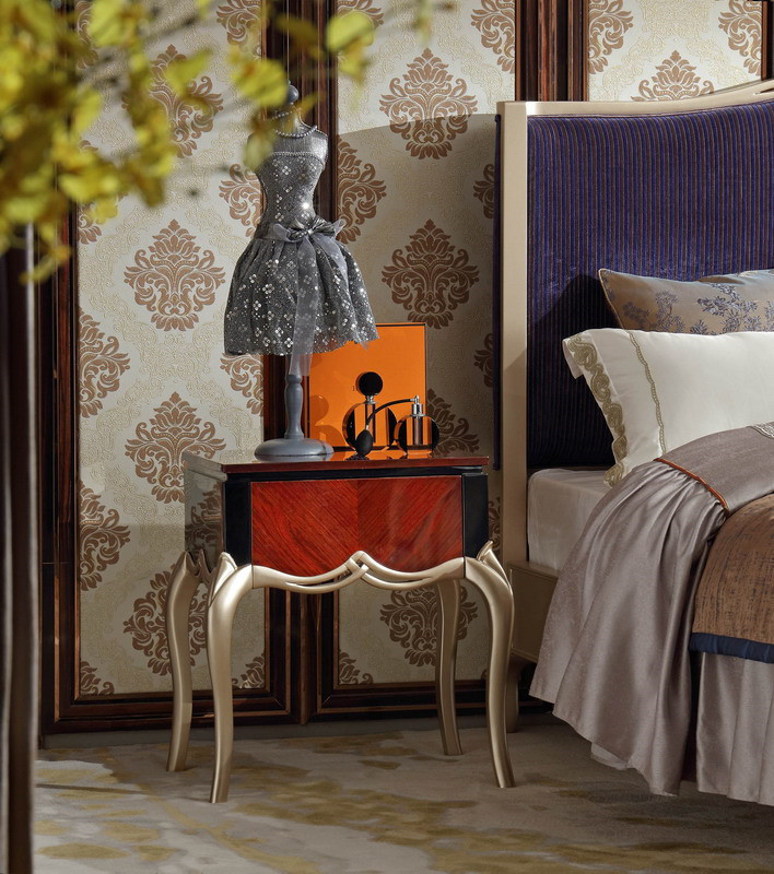 Luxury house of Villa Bedroom furniture Dresser with Mirror stand in Beech wood carving