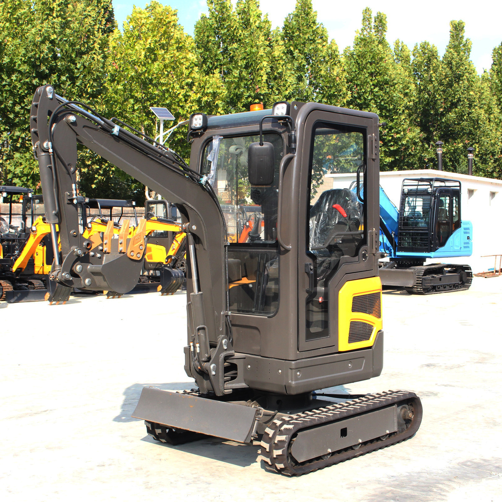 1.8 T Excavator Farm Ranch Home Construction Projects 3969LBS Crawler Digger