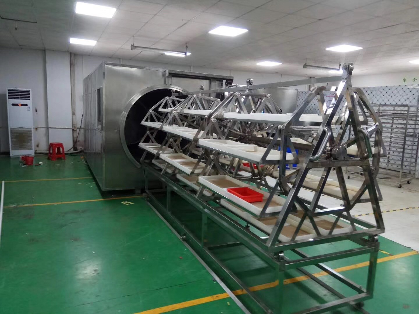 Commercial Fruit Vegetable Microwave Vacuum Dryer Industrial Food Drying Machine