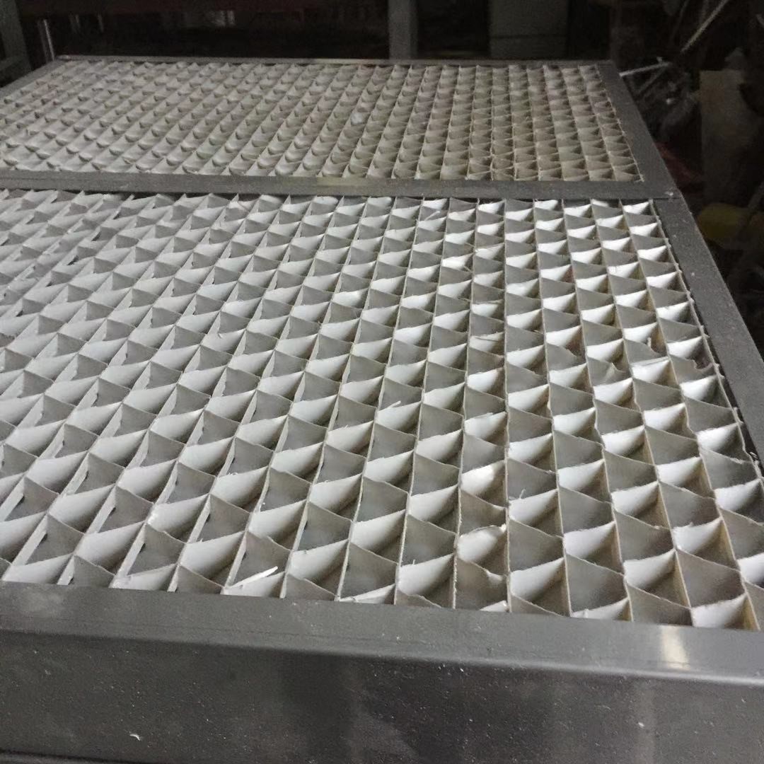 PVC CPVC Air Inlet Louvers 62mm 70mm Cooling Tower Louver For Drift Eliminator