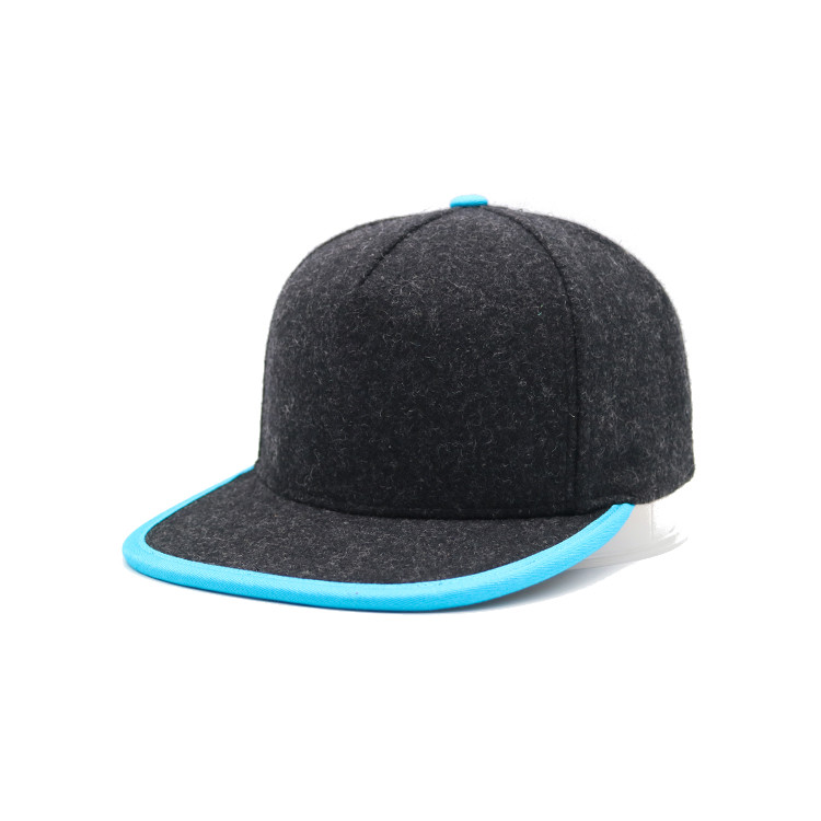 Customized Blank Flat Brim Snapback Hats For Autumn And Winter