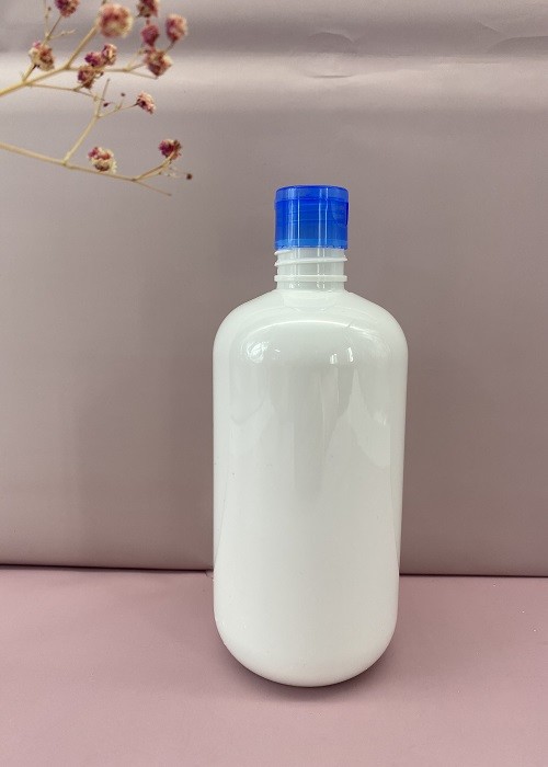 1300 ML Wholesale Food Grade Empty Juice Beverage Milk Plastic Bottle Food Storage Jar Customized