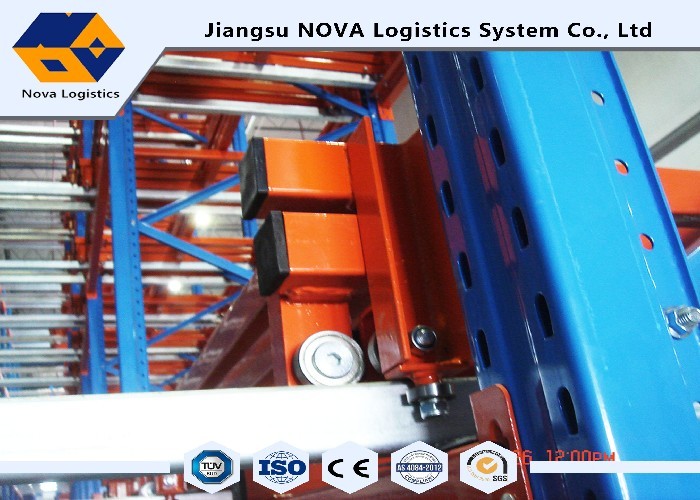 Removable / Portable Push Back Pallet Racking Q235 Steel For Space Utilization