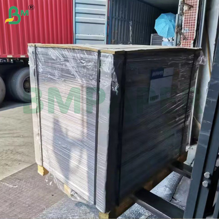 Non-Bending Lamianted Chipboard 1.5mm Rigid Thick Paperboard Multi Colors