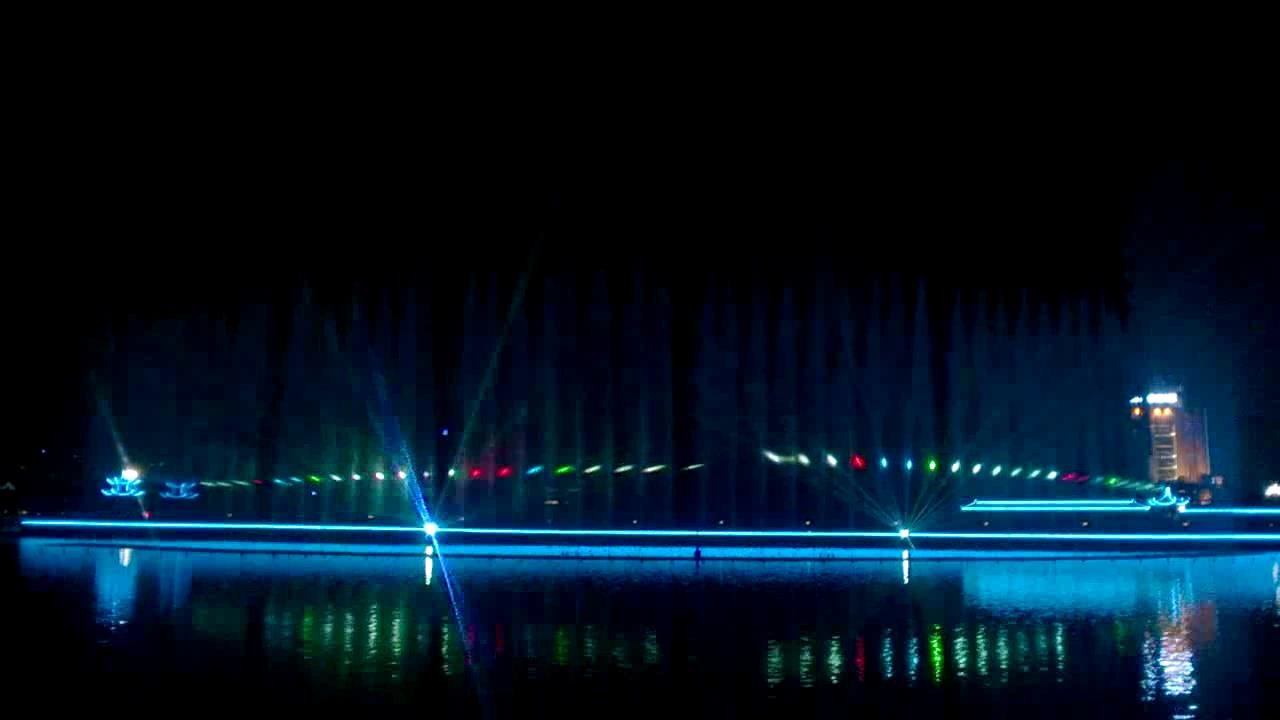 Decorative Water Laser Show , Digital Laser Light Show System On Water Fountain