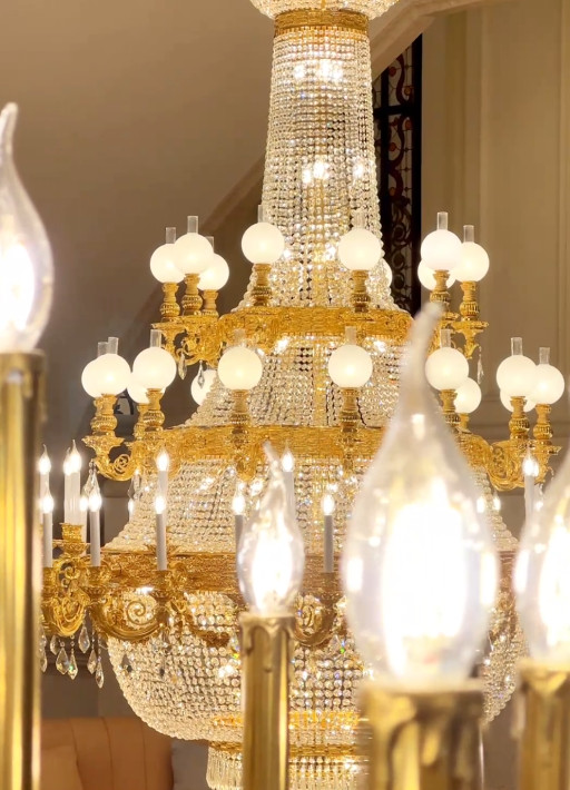 Customized Contemporary Extra Large Chandeliers With High End Crystal Pendants