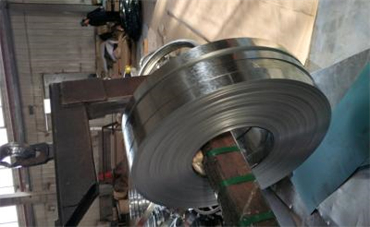 Cold Rolled Hot Dipped Galvanized Metal Strips 600mm To 1500mm Width