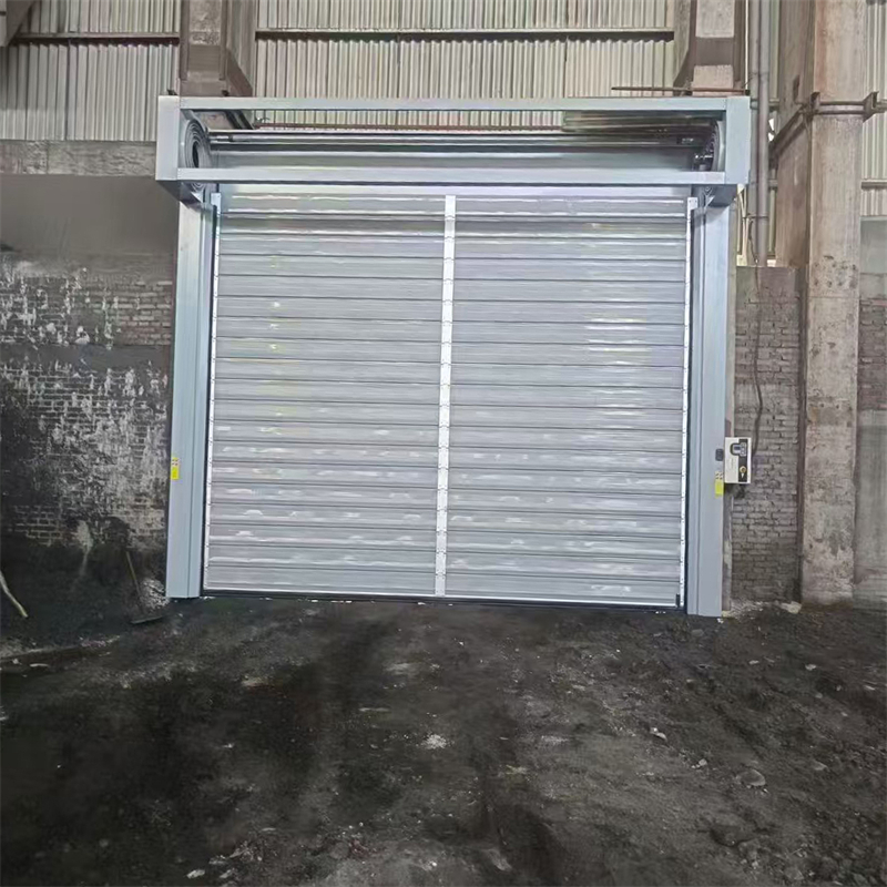 Heavy-Duty Rigid Aluminum Insulated-Panel Spiral High Speed Door Industrial Access System