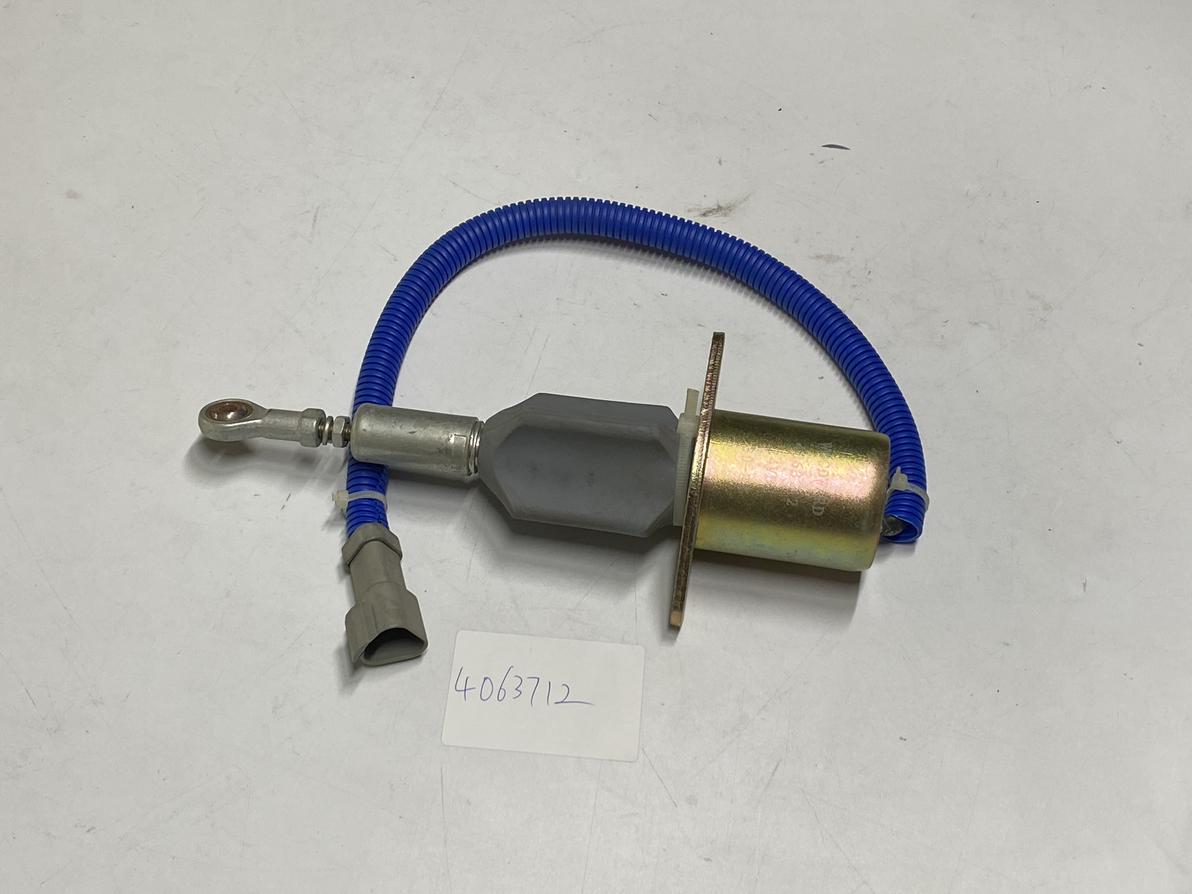 Construction Works Spare Parts for Excavator PC300-7 Engine Solenoid Valve 6743-81-9141