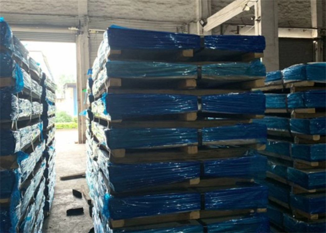 High Corrosion Resistance Galvalume Steel Coils AZ150 G550 For Equipment Profile