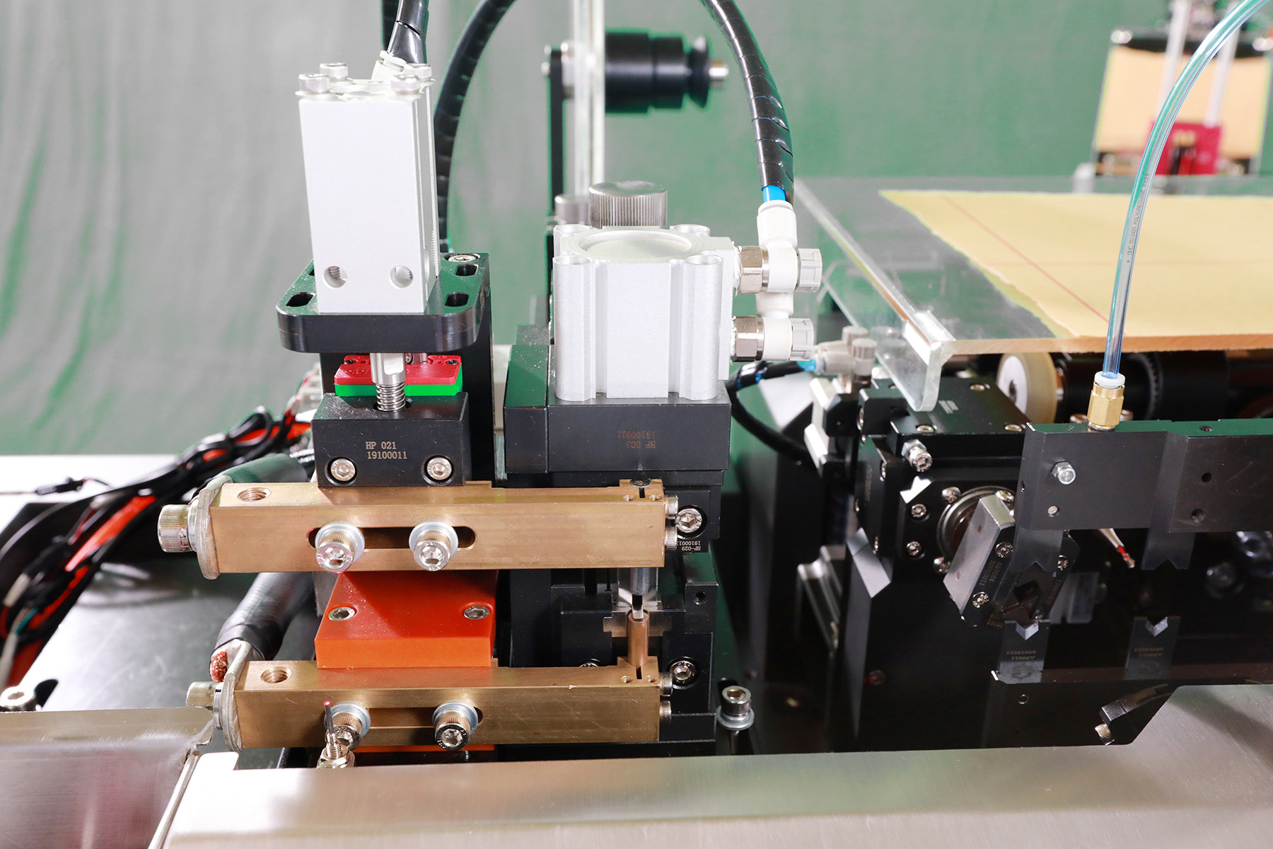 1600pcs/Hr Wire Tinning Machine
