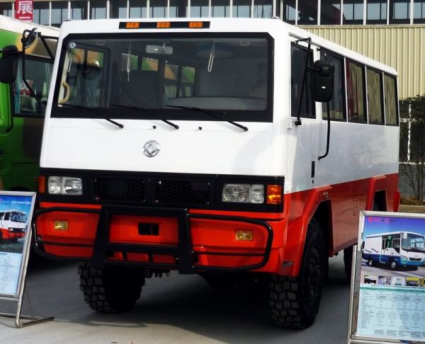 130HP Euro3 Dongfeng EQ6580PT Off-Road Prospecting Vehicle,Dongfeng Truck