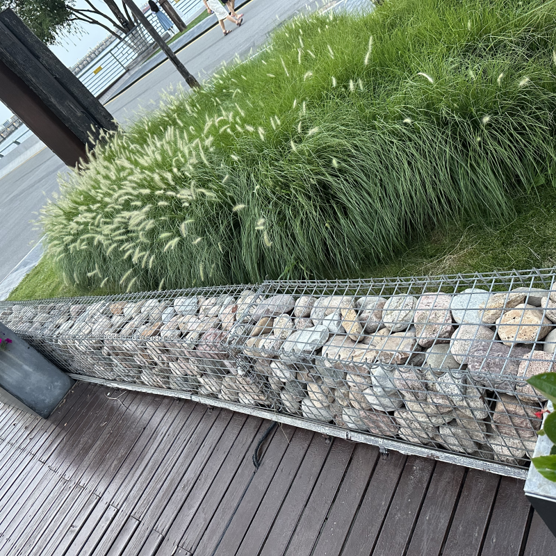 Galvanized Gabion Box Wire Mesh Fence for Stone Retaining Wall in Customized Color