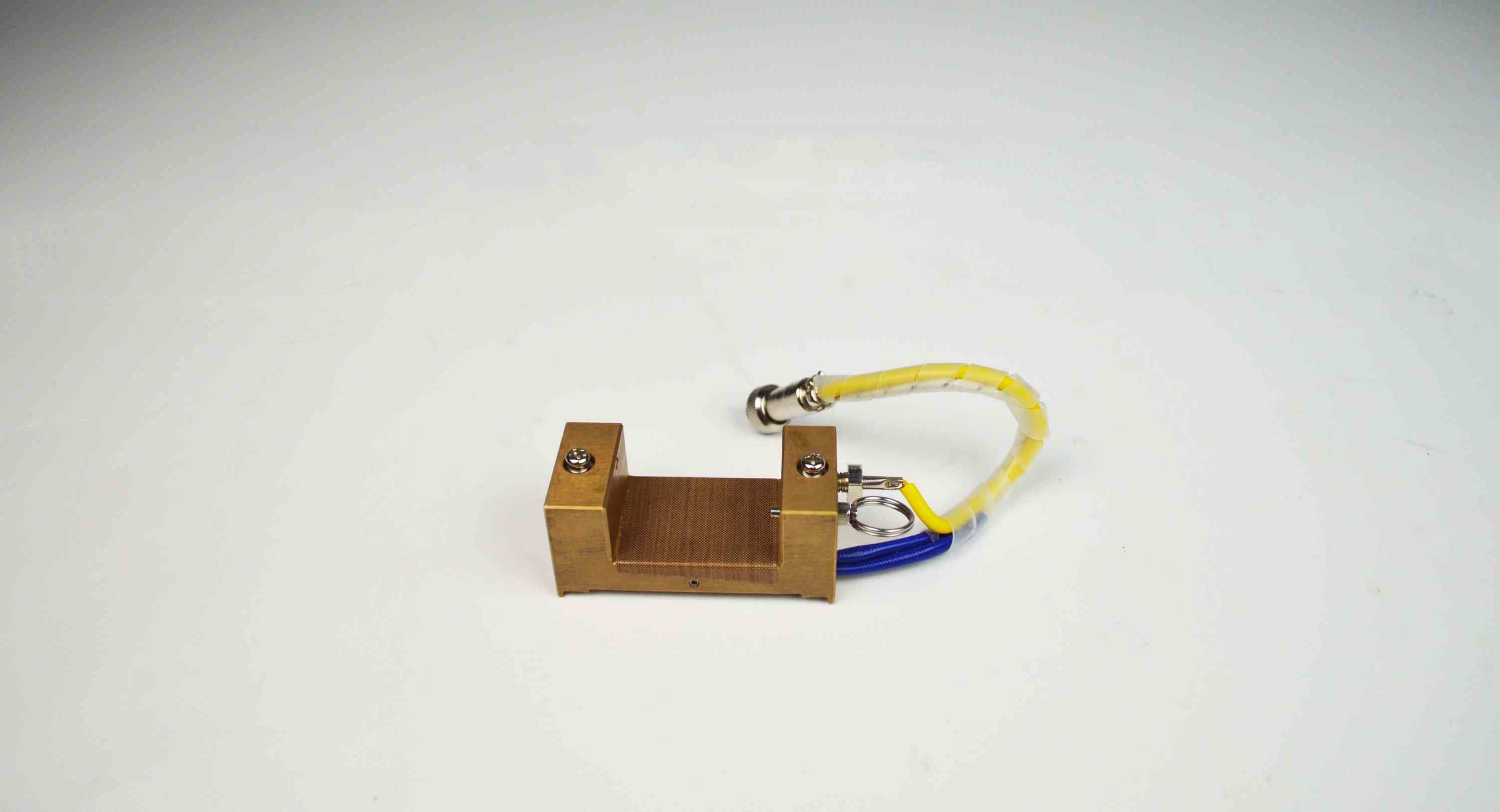 Color Measurement Benchtop Spectrophotometer With Dual Light Path Sensor Array And Concave Grating
