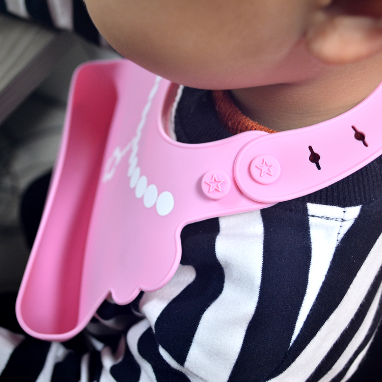 Customized Baby Silicone Bibs Food Grade Waterproof Toddlers BPA Free Bibs