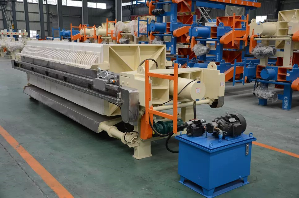 Large Capacity Plate Frame Filter Press , Automated Filter Press For Metal Industry