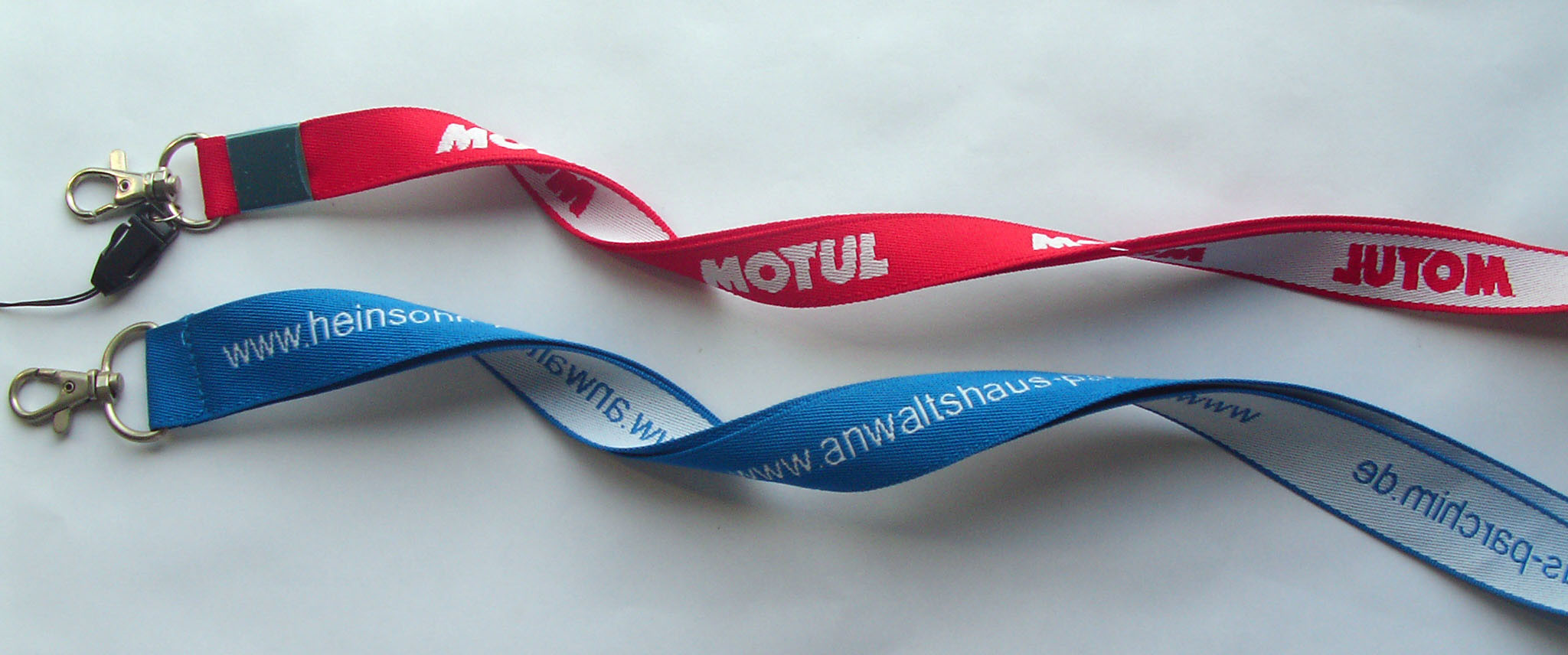 Custom Recycled Lanyards , White Logo Event Staff Lanyards Printing