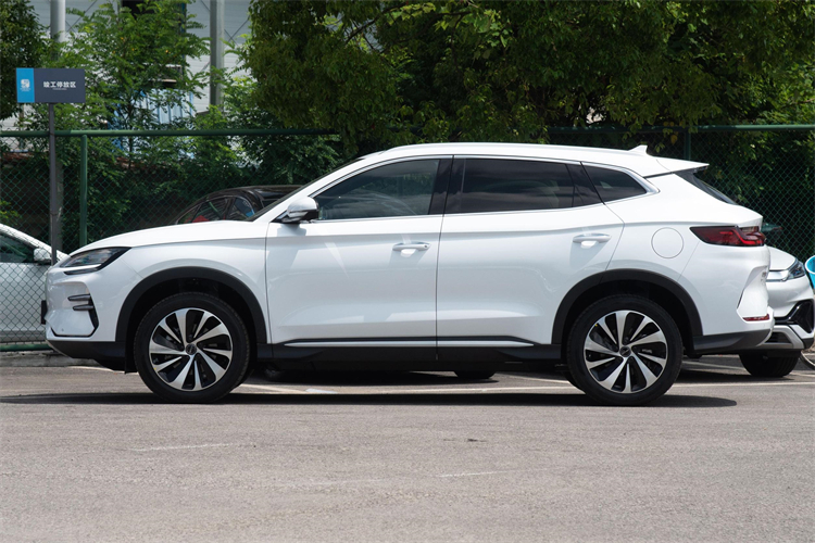 2024 BYD Song Plus EV Champion Edition 605KM Dm-i Flagship NEV 4785x1890x1660mm 1920kg Made in Electric Cars