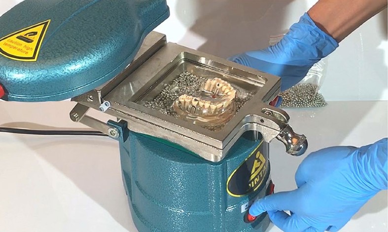 CCC Certified Dental Lab Vacuum Forming Molding Machine for Thermoforming Orthodontic Sheets