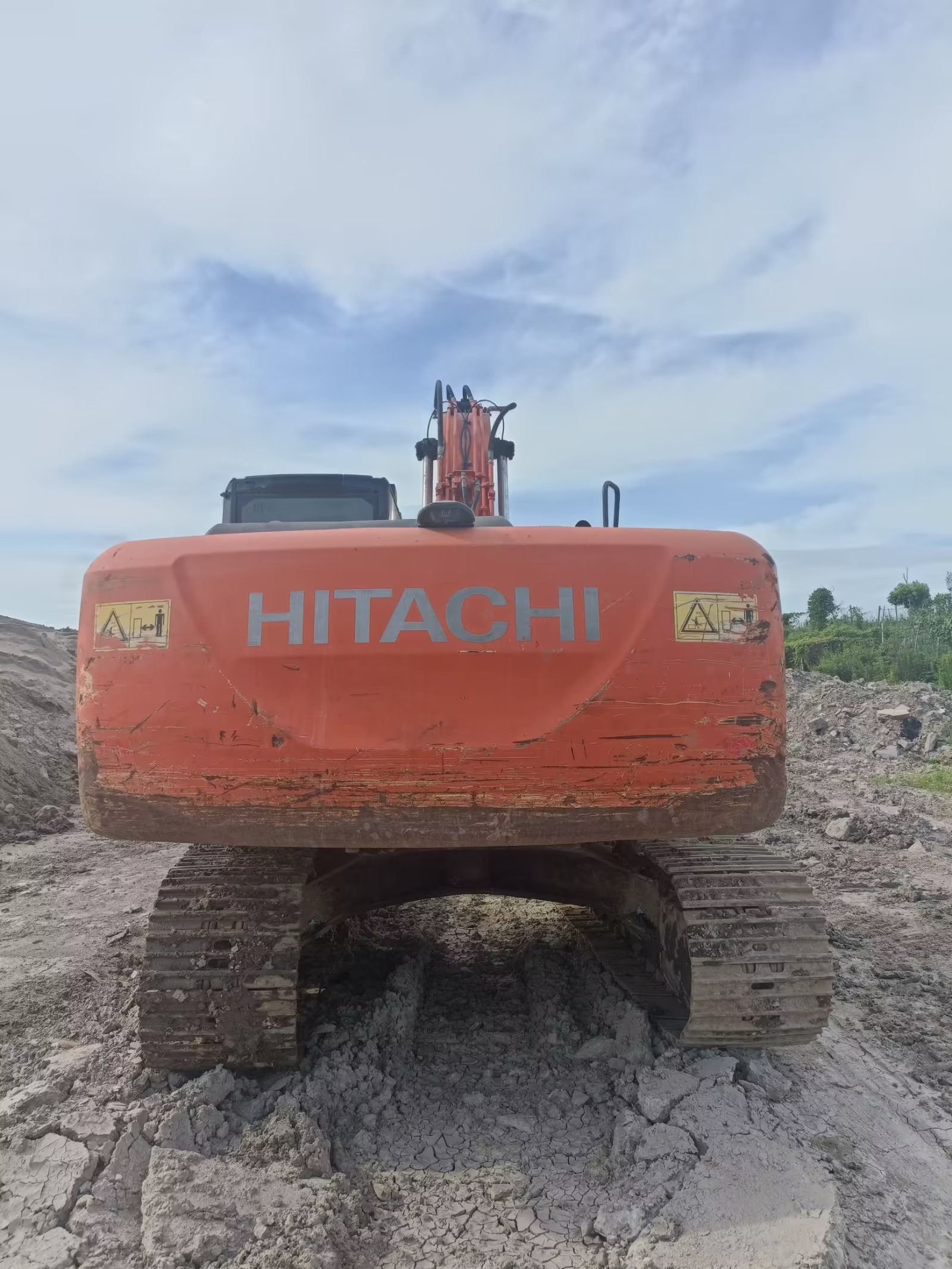 21 Ton Ready Used Excavator For Work And Experienced Used Korea Imported Hitachi 210-5G