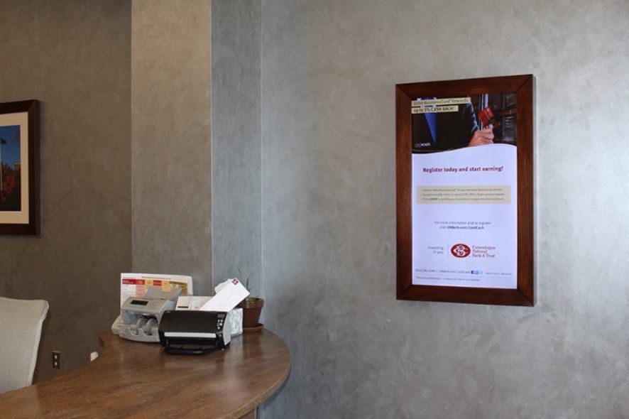 1920*1080 Outdoor Digital Signage Android Photo Wooden Frame