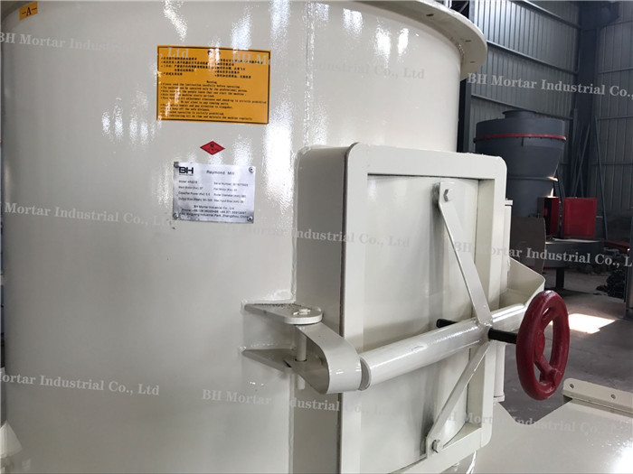 Industrial Grinding Mill Machine / Raymond Mill With Strong Impact Resistance
