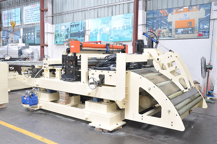 NC servo feeder