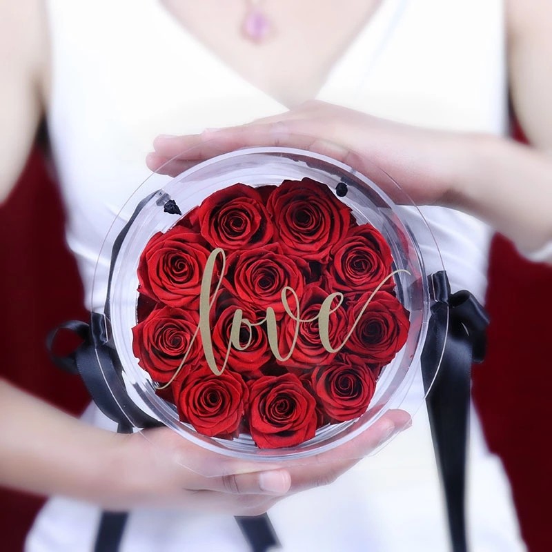 Wholesale Forever Lasting Natural Preserved Real Roses in Acrylic Gift Box Valentines Day Gift