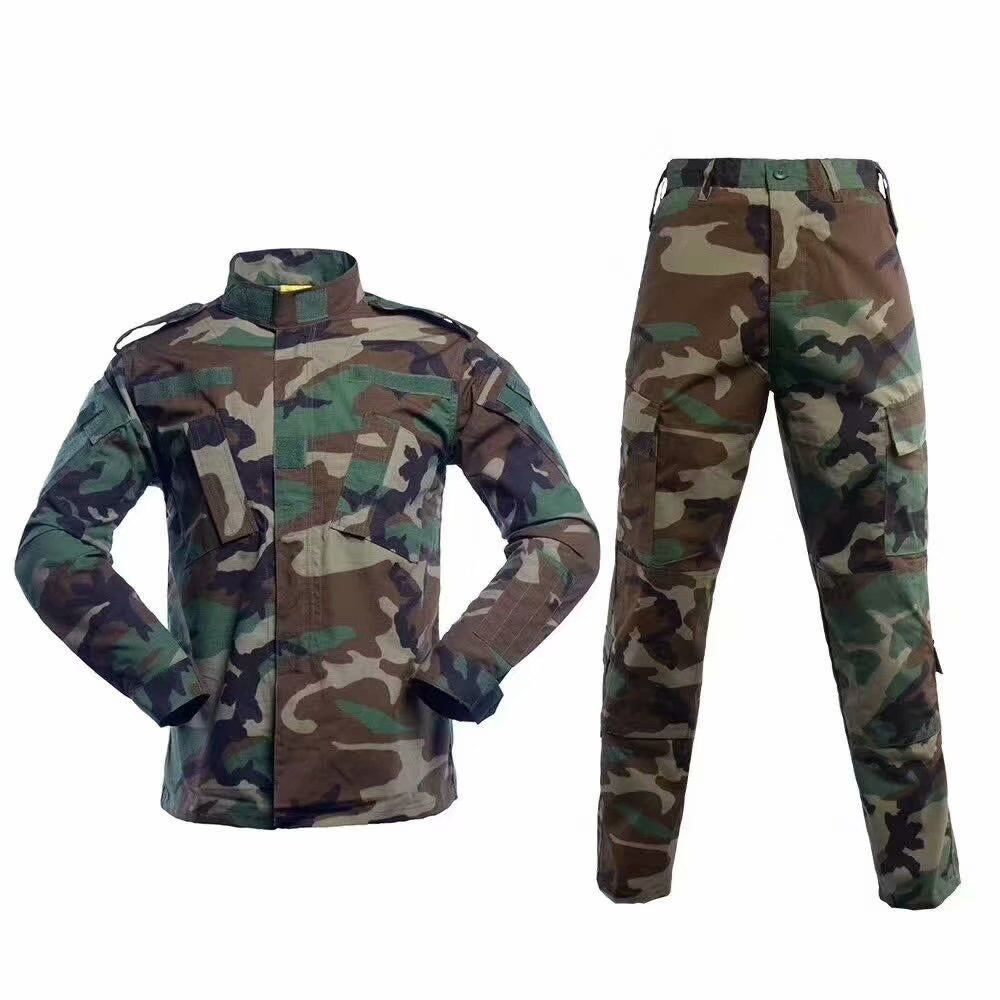 Multi-functional Khaki/Tan Protective Vest with Multiple Pouches and Mesh Liner 1.6 kg