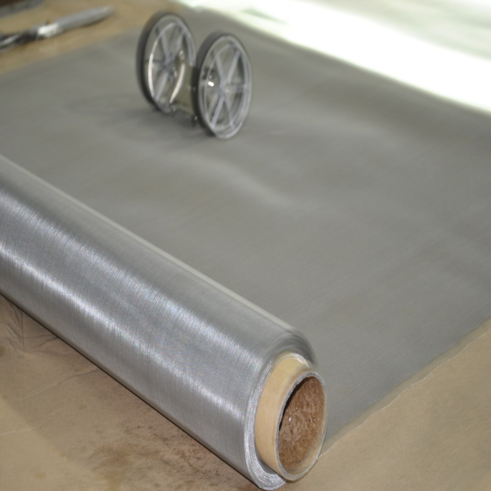 Super Precision Stainless Steel Screen Printing Mesh Roll With Corrosion Resistance