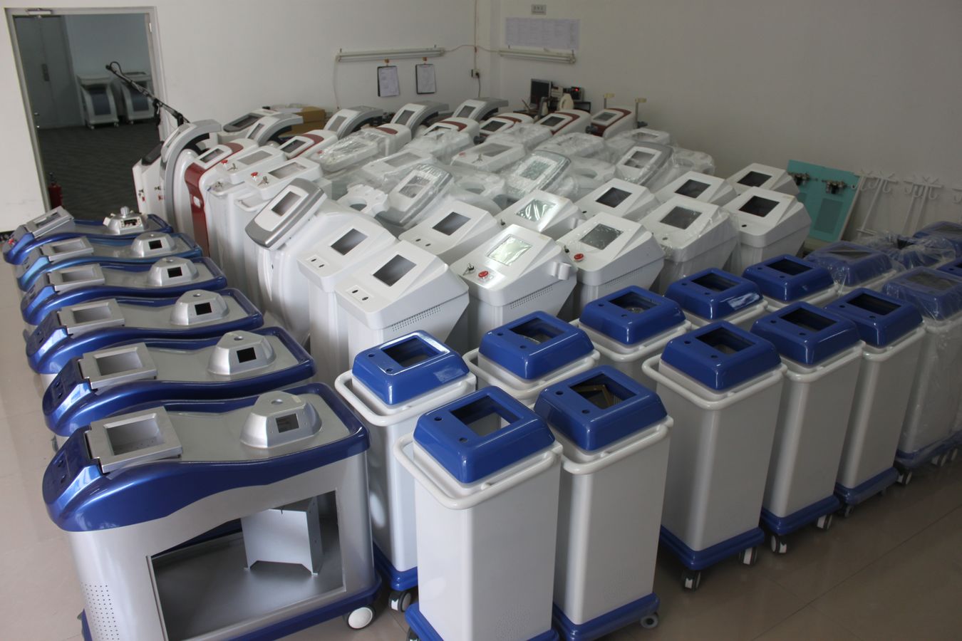 Skin Analyzer Machine , Magic mirror for face test and treatment suggestion
