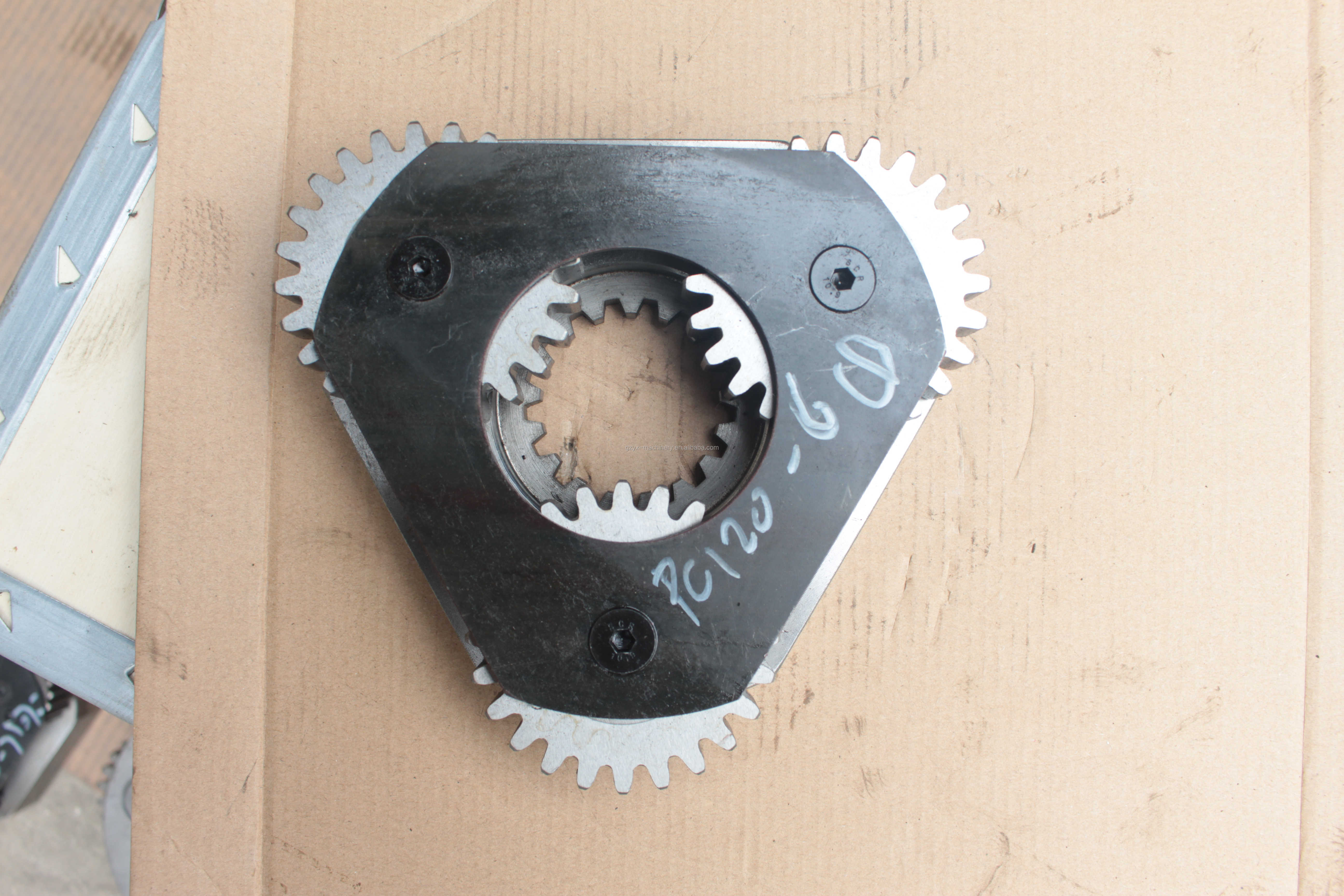 203-26-00121 Excavator Swing Gearbox PC130-7 Excavator Swing Drive PC128