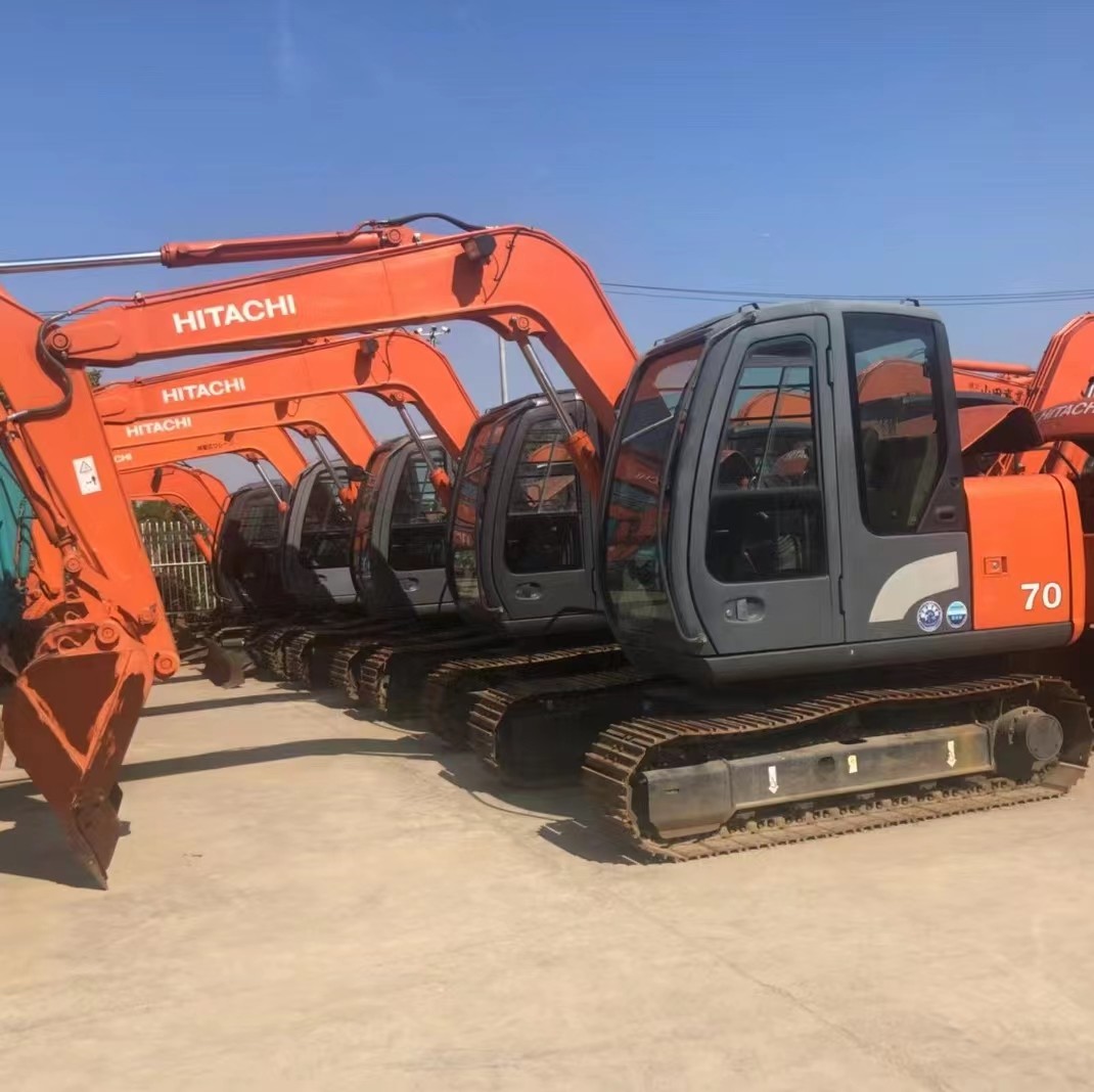 ZX70 Used Hitachi Excavator Crawler Excavator Equipped With Isuzu Engine