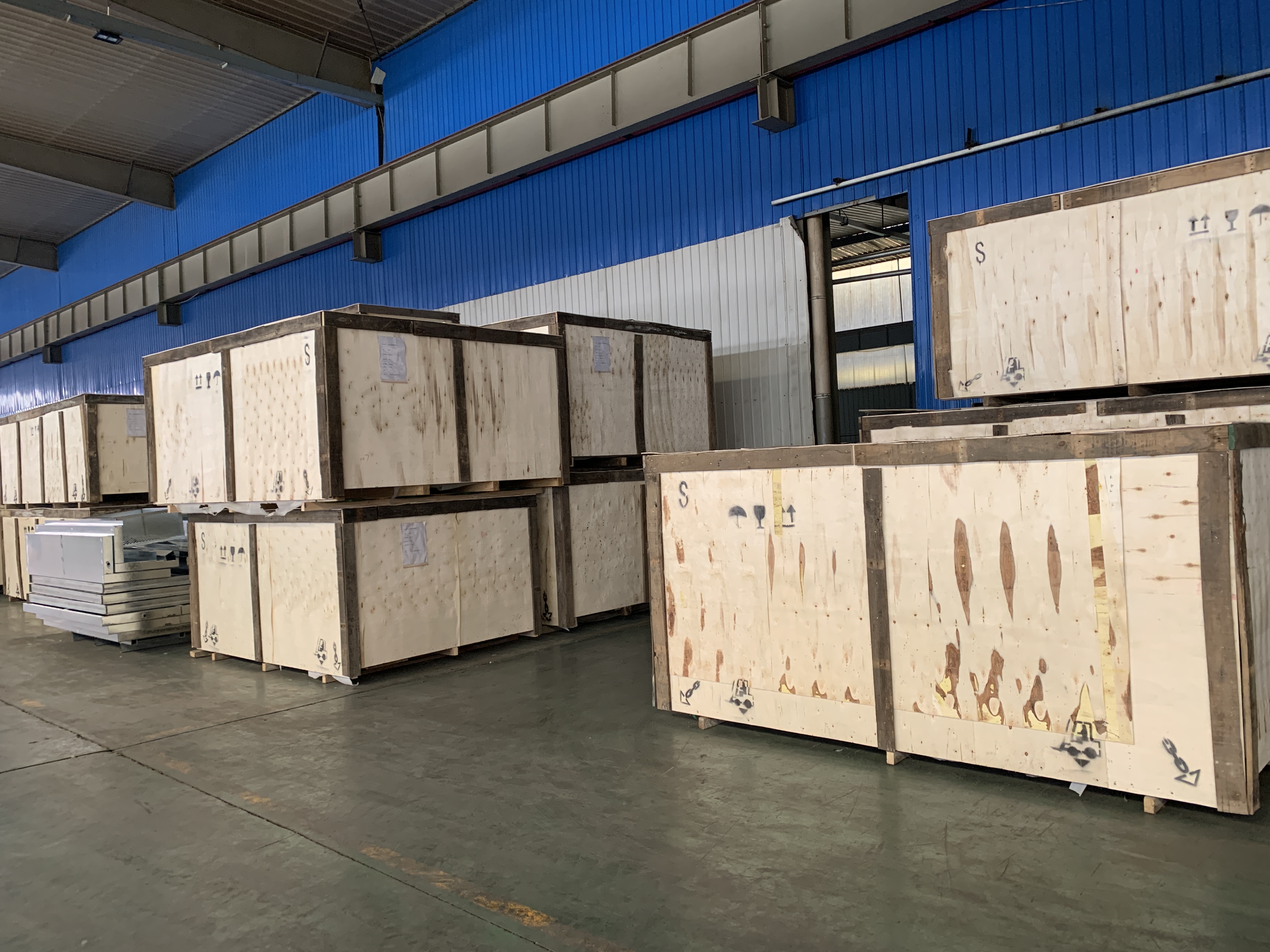 Galvanized Welded Gabion Boxes Wire Mesh Baskets Stone Cage for Custom Requirements