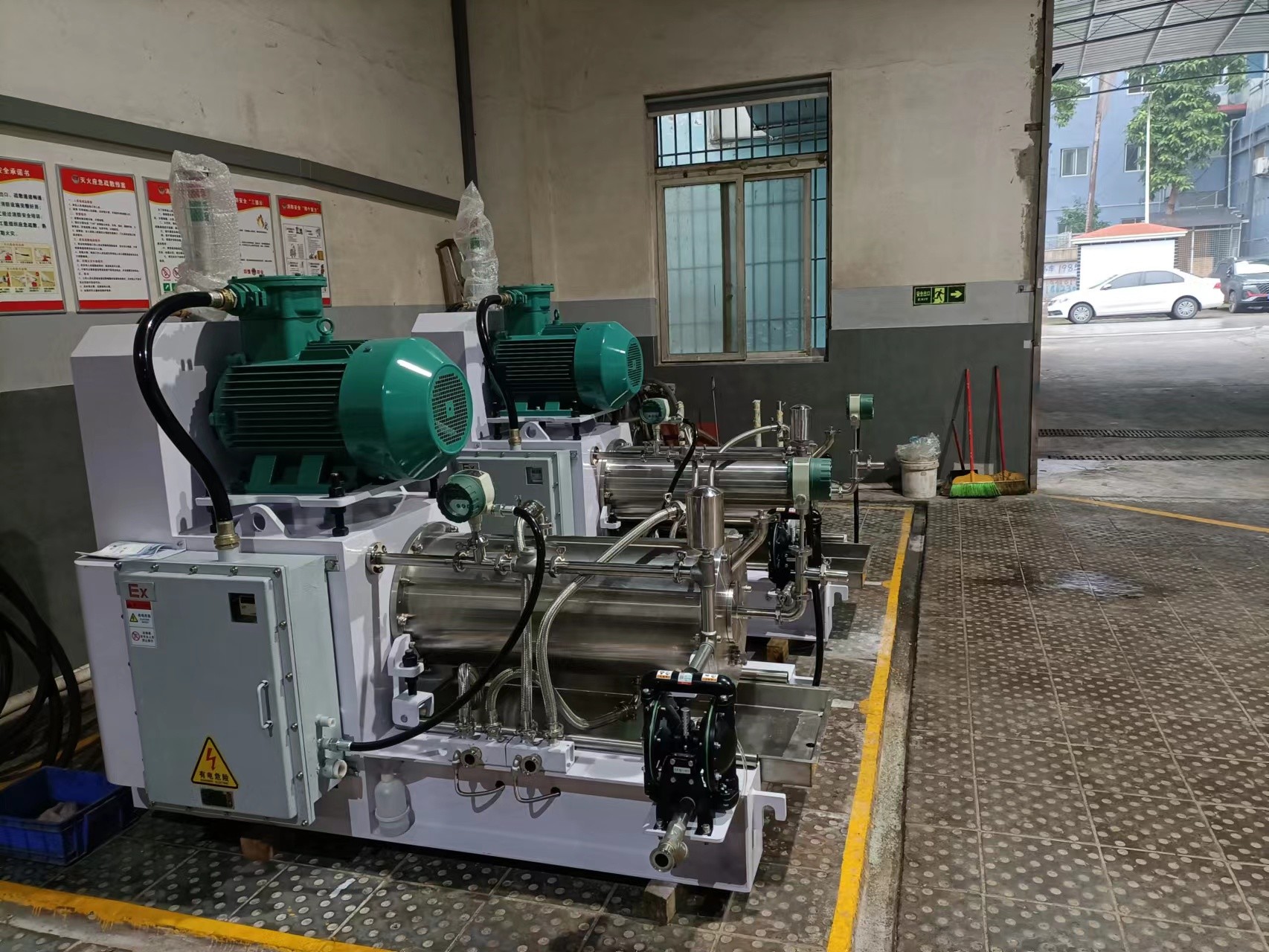 SC Wet Grinding Bead Mill Machine Agricultural Pesticide With 50 /100 Liters Chamber
