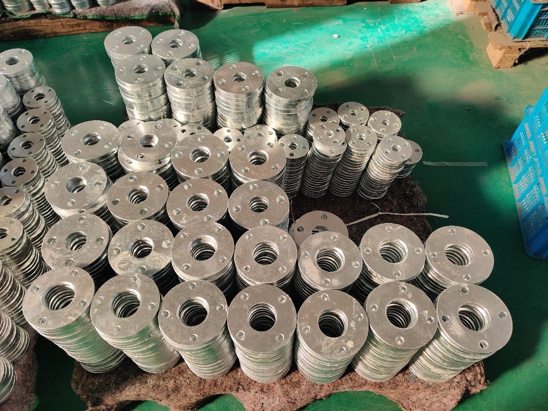 Forging Socket Weld Raised Face Flange 1/2''-24'' ASMEB16.5