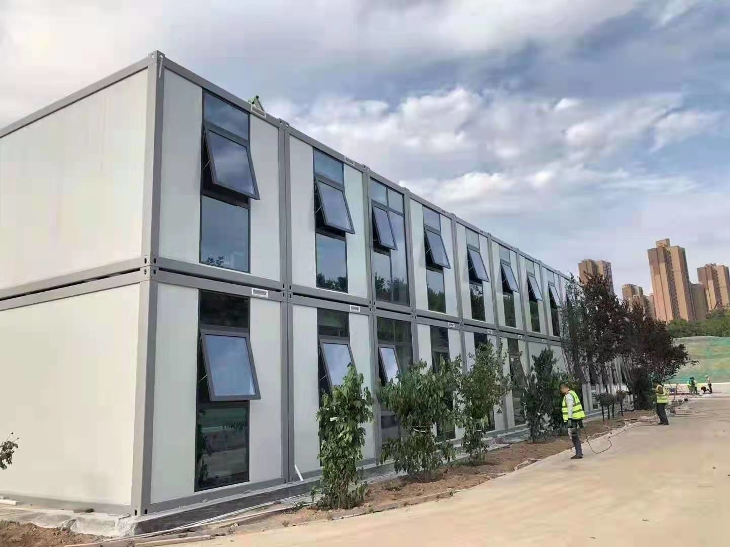 20 feet 40 feet Movable Prefabricated House For Villa Office Public Toilet