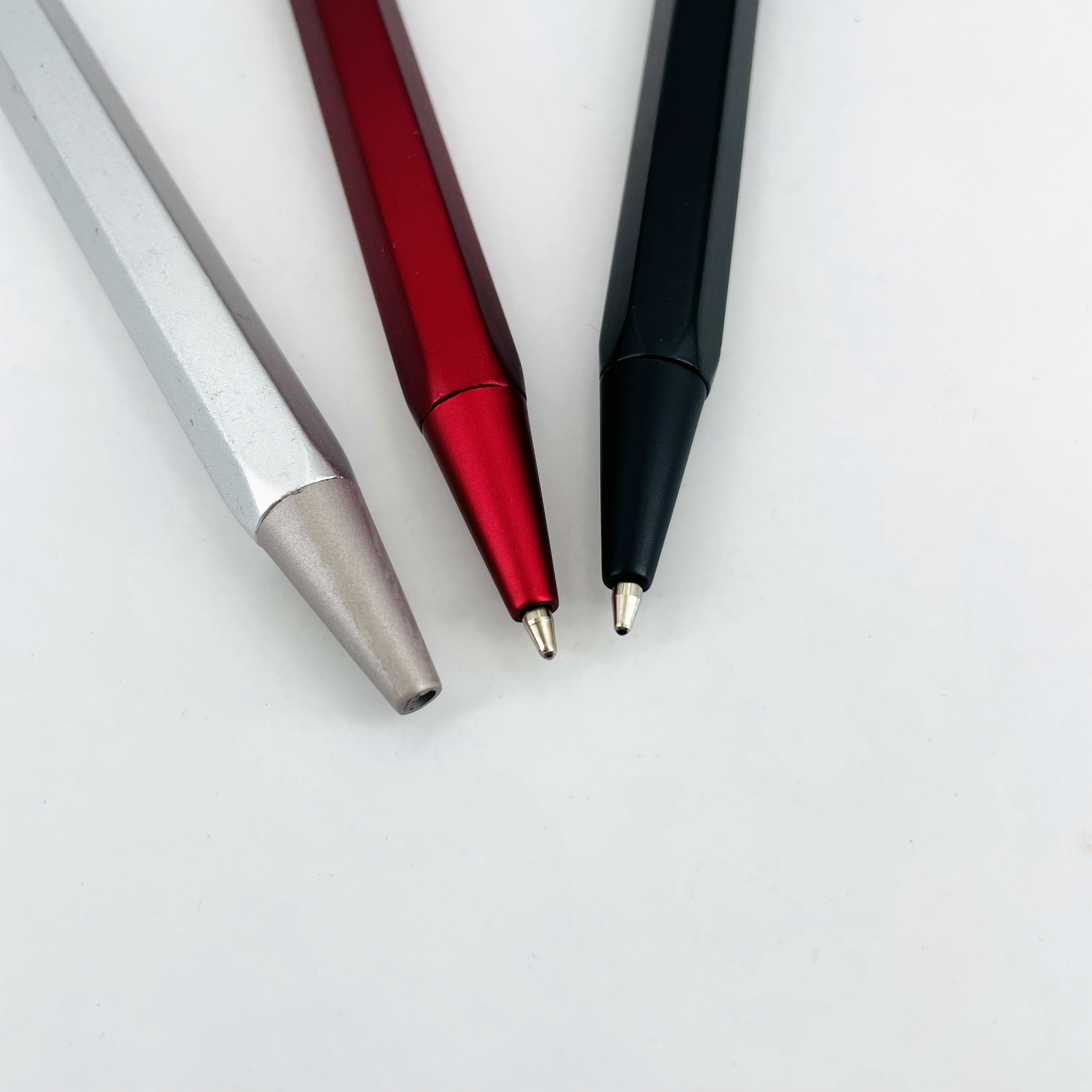 Classic Design Retractable Ball Pen Hexagonal Barrel Aluminum Press Ballpoint Pen