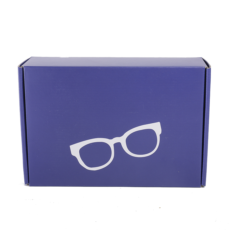White Square Matt Lamination Wooden Gift Box Custom Size Accepted UV Coating